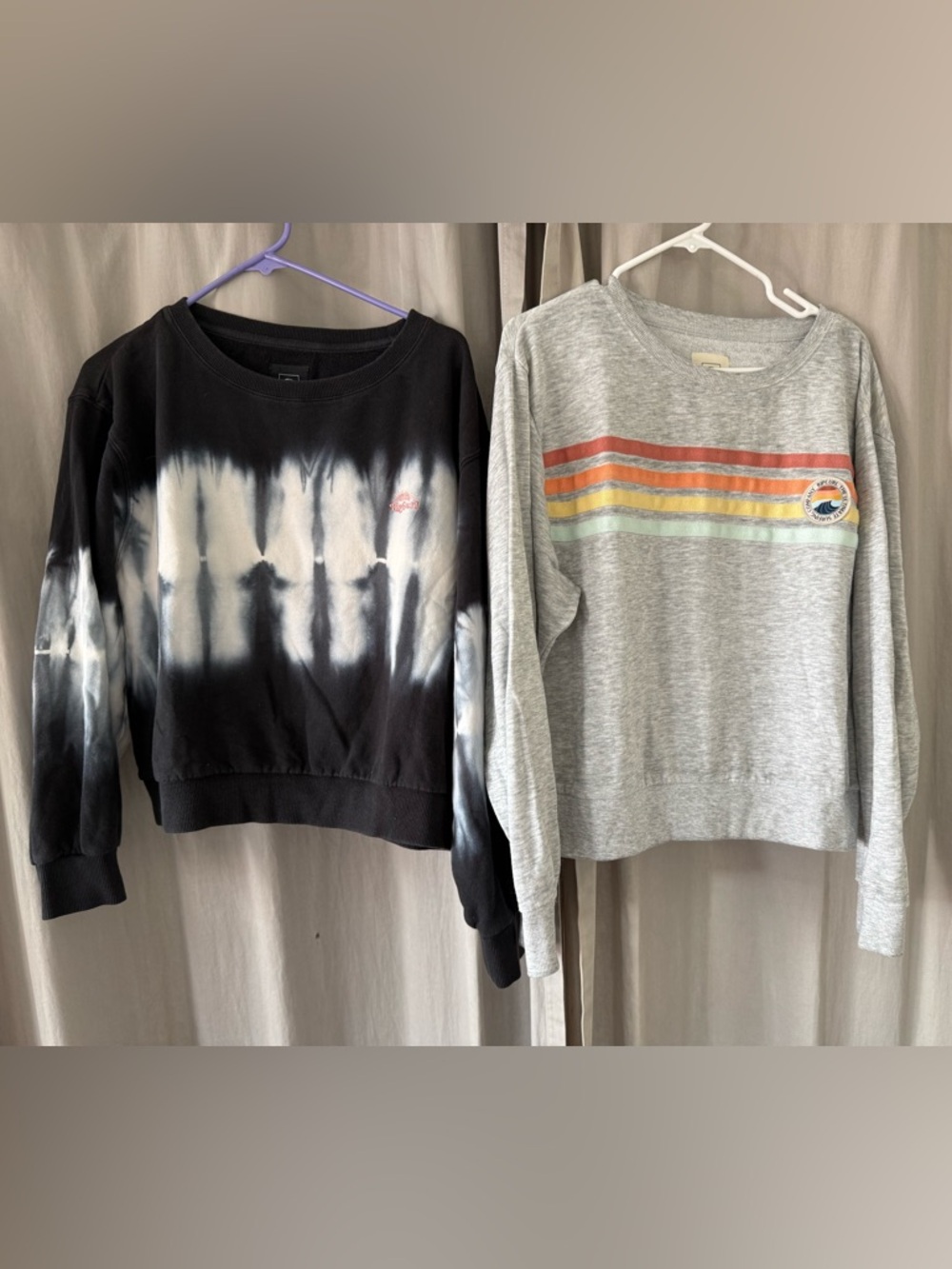 BUNDLE: Rip Curl, 2 crew neck sweatshirts, size medium